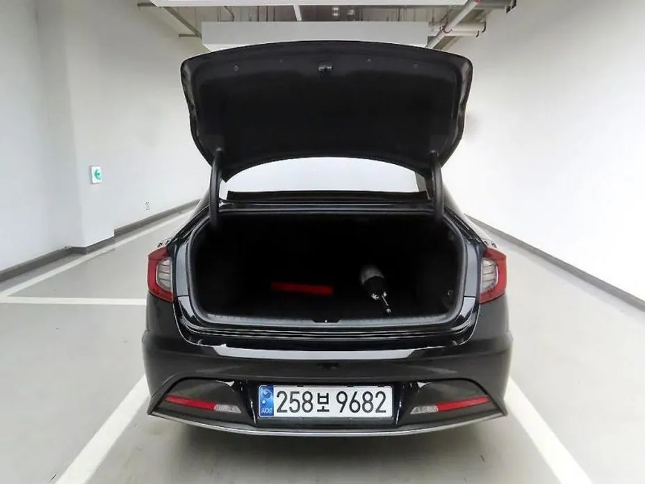 Hyundai Sonata 2021 из KR, фото 3