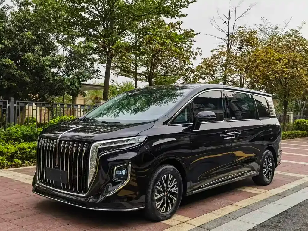 Hongqi HQ9 — фото 1