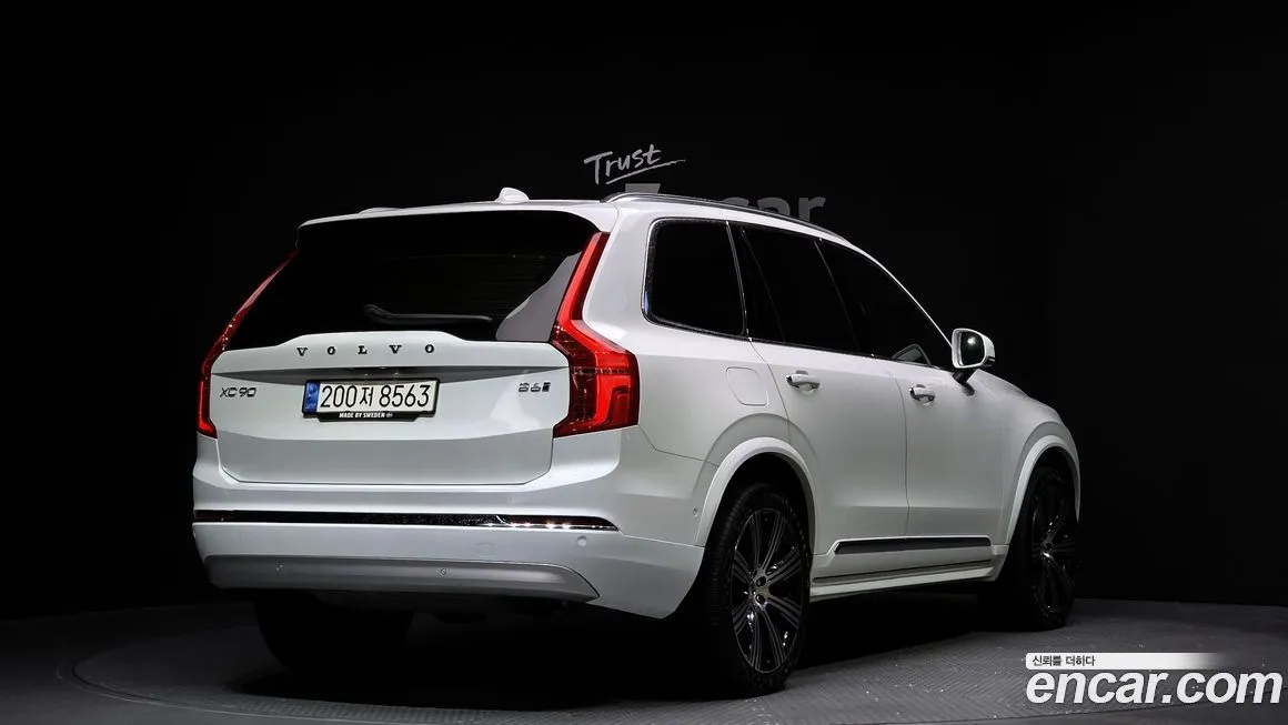 Volvo XC90 — фото 4