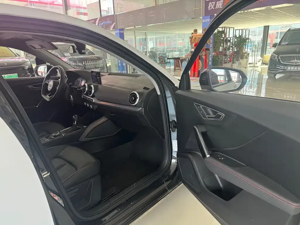 Audi Q2L 2022 из CN, фото 8