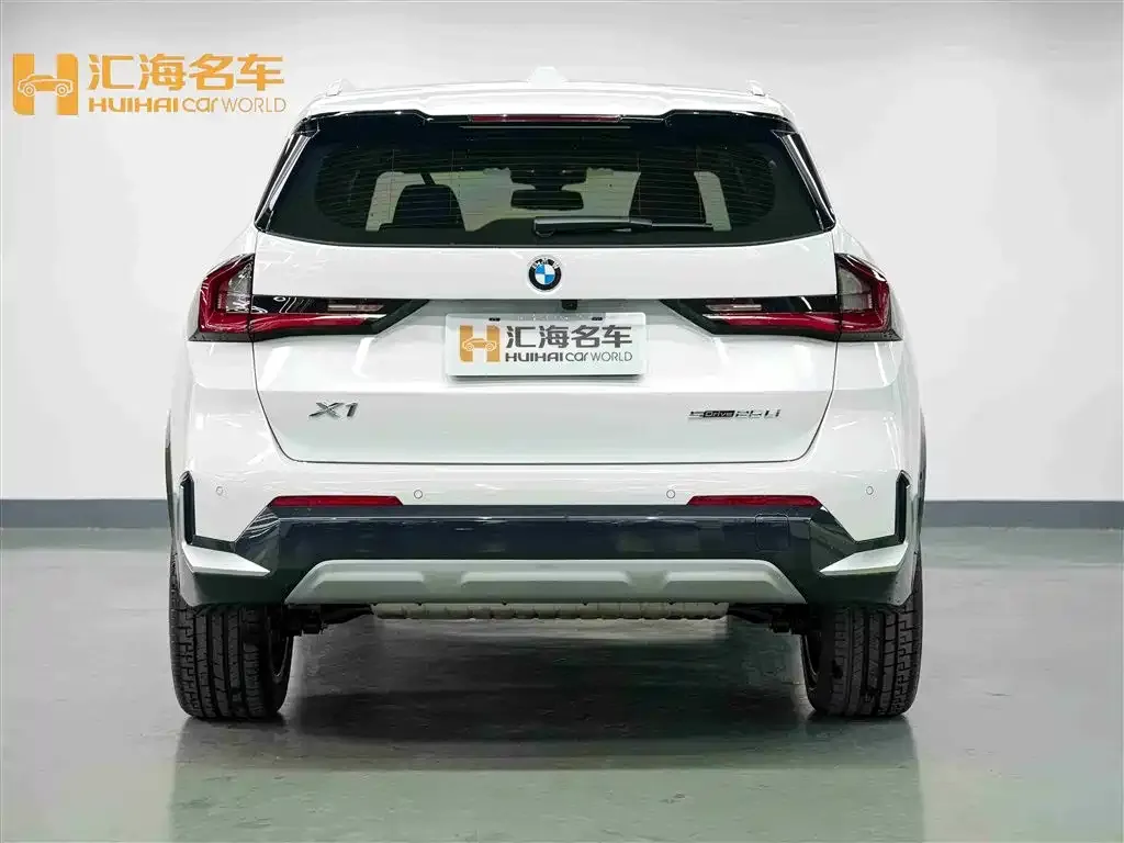 BMW X1 — фото 2