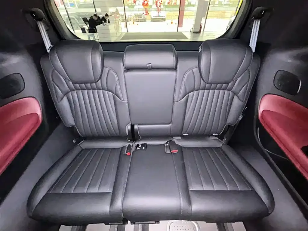 GAC Motor Trumpchi M8 — фото 8