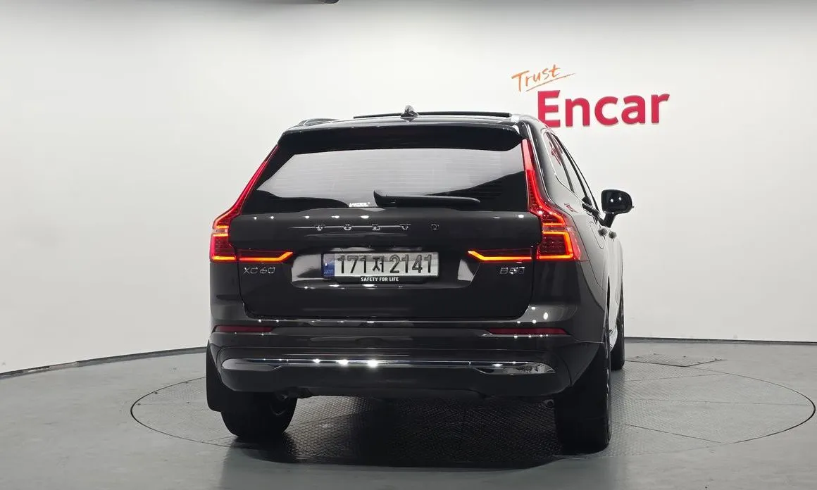 Volvo XC60 2025 из KR, фото 10