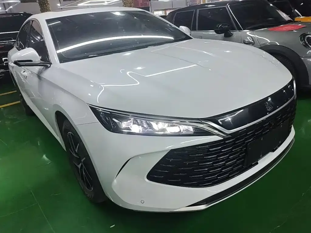 BYD Qin L — фото 8