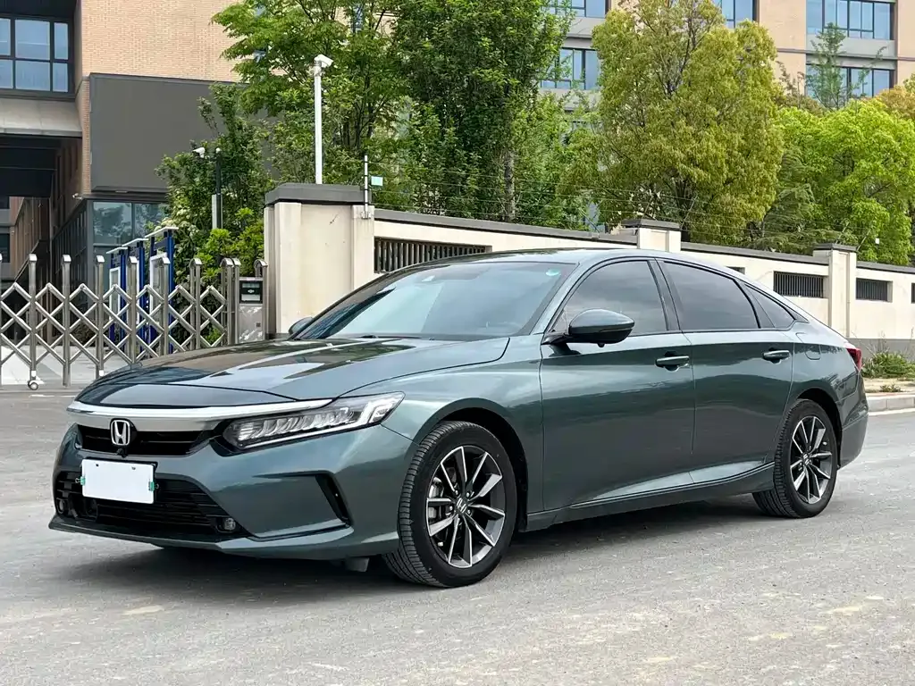 Honda Inspire — фото 1