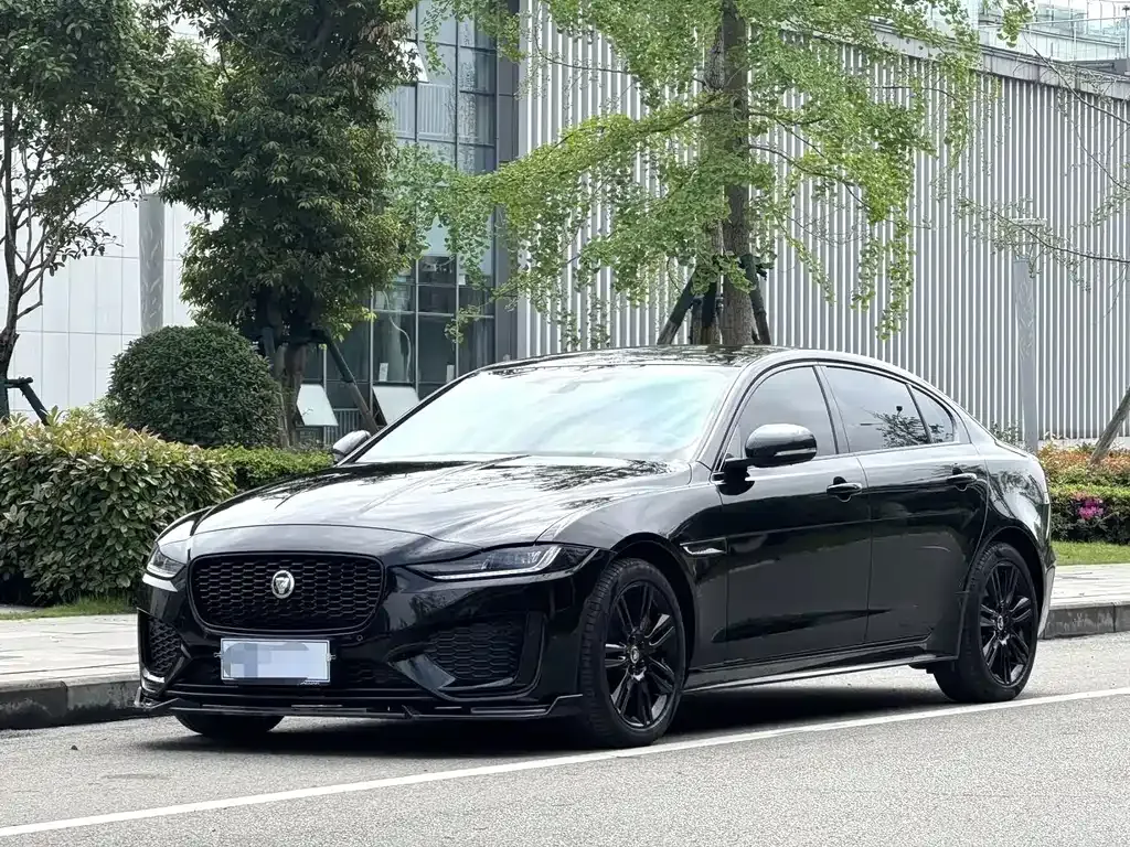 Jaguar XEL — фото 1