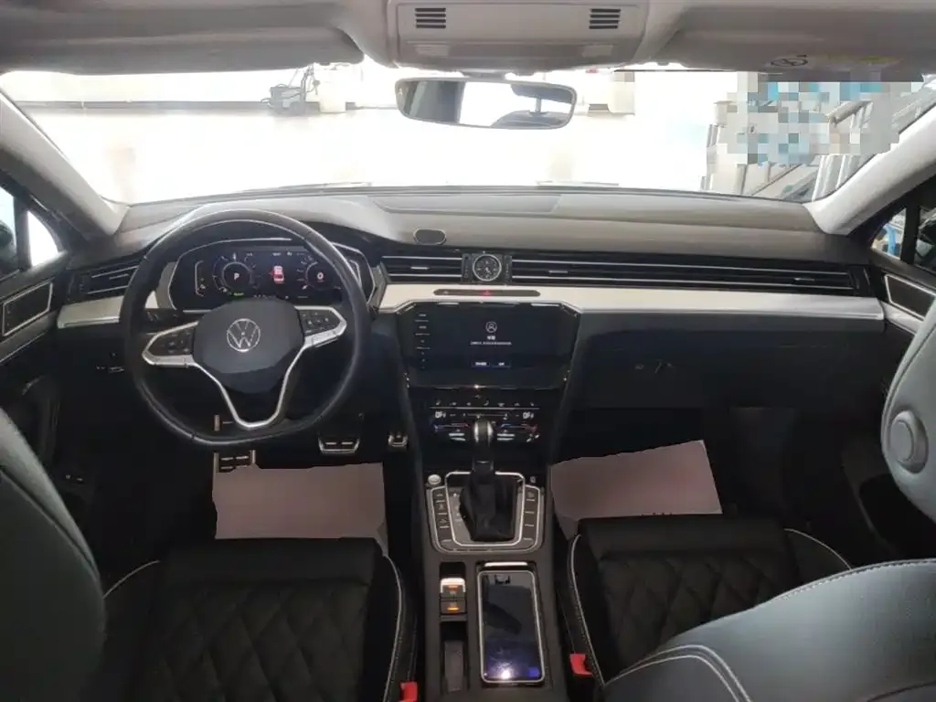 Volkswagen Magotan GTE PHEV 2022 из CN, фото 8