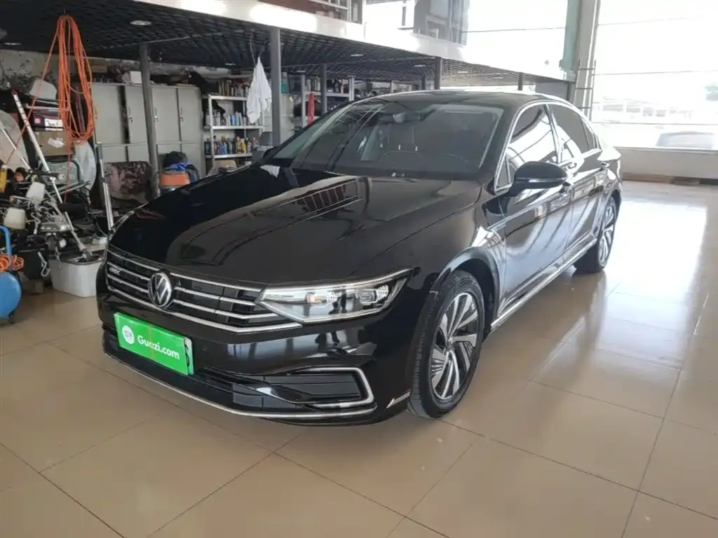 Volkswagen Magotan GTE PHEV 2022 из CN, фото 4