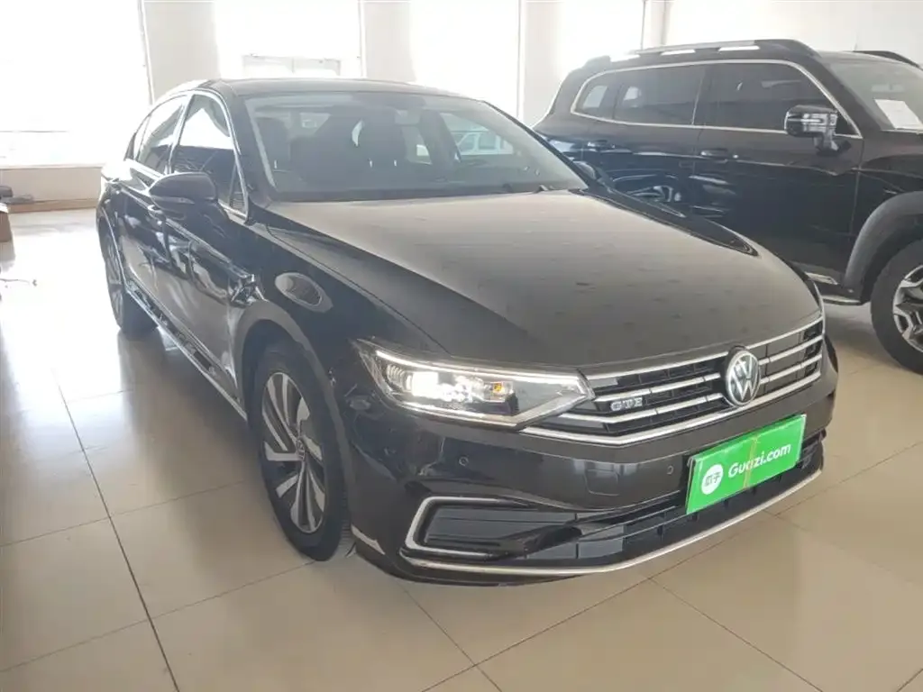 Volkswagen Magotan GTE PHEV 2022 из CN, фото 10