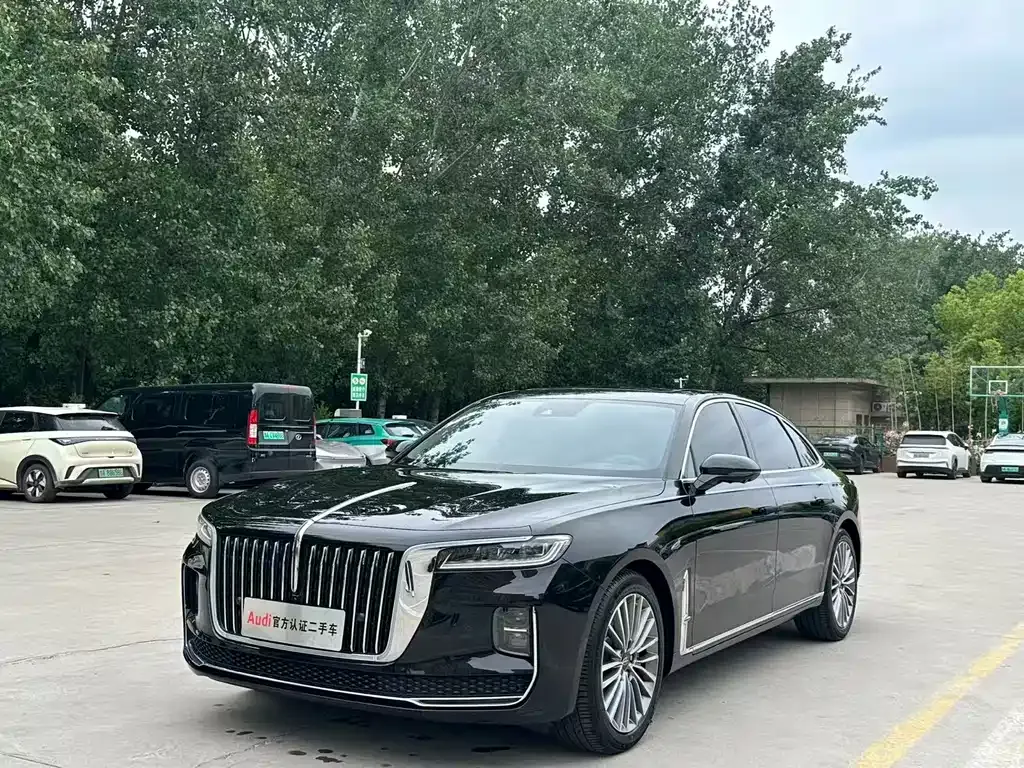 Hongqi H9 — фото 1