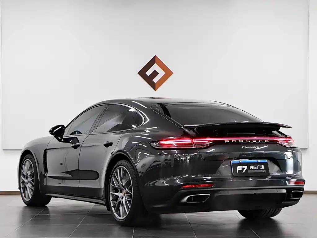 Porsche Panamera — фото 3