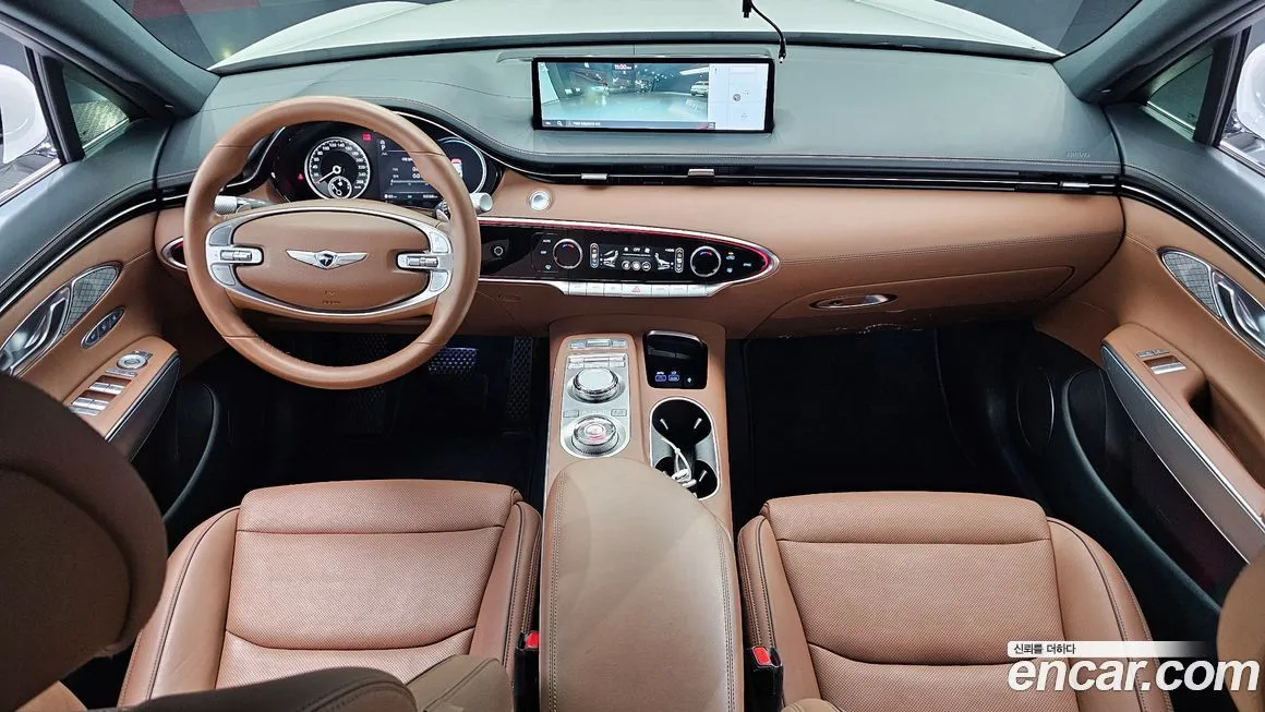 Genesis GV70 — фото 10