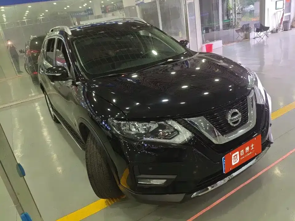 Nissan X-Trail — фото 9