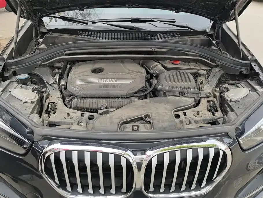 BMW X1 — фото 9