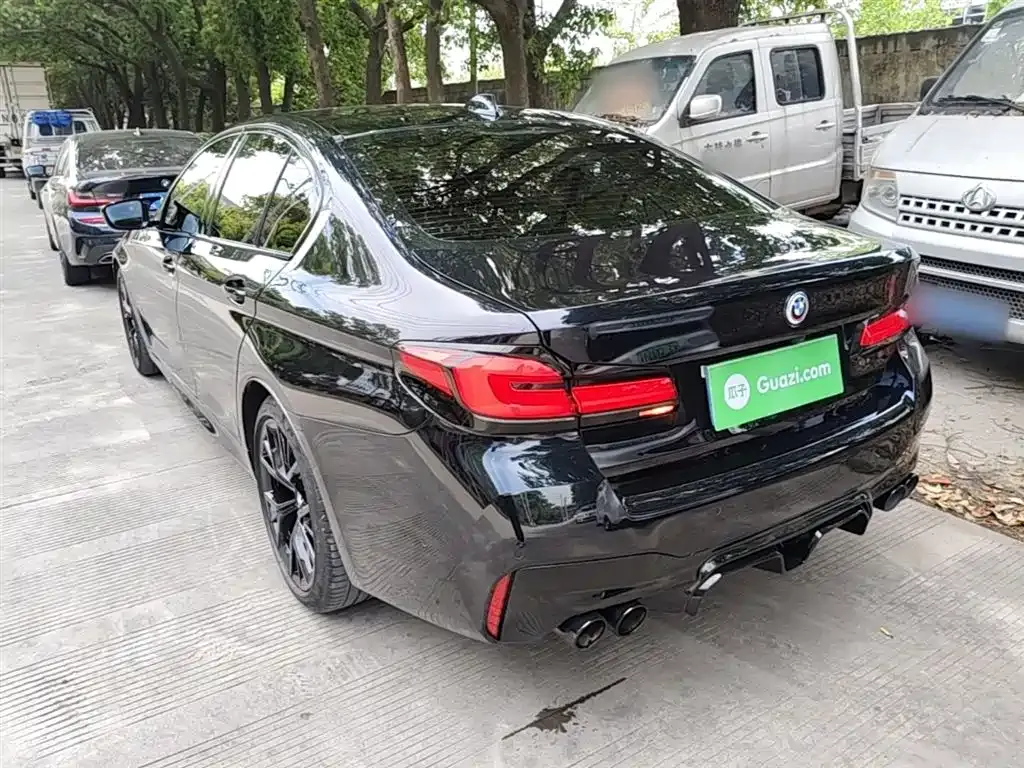 BMW 5 Series (Import) 2023 из CN, фото 4