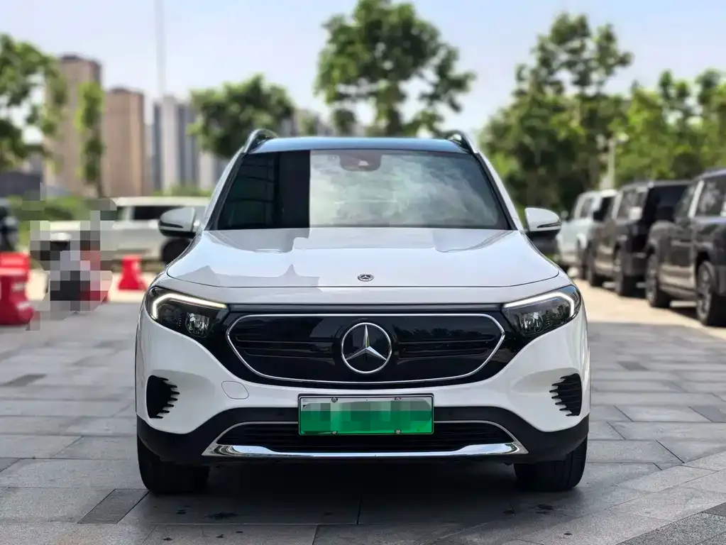 Mercedes-Benz EQB 2023 из CN, фото 2