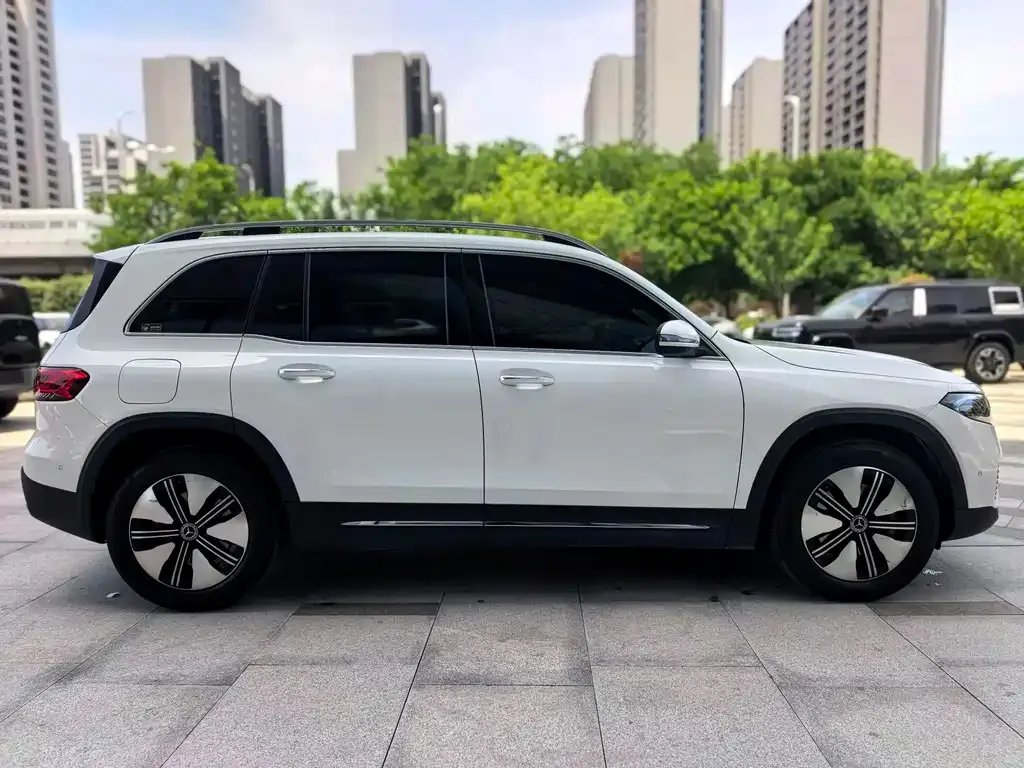 Mercedes-Benz EQB 2023 из CN, фото 10