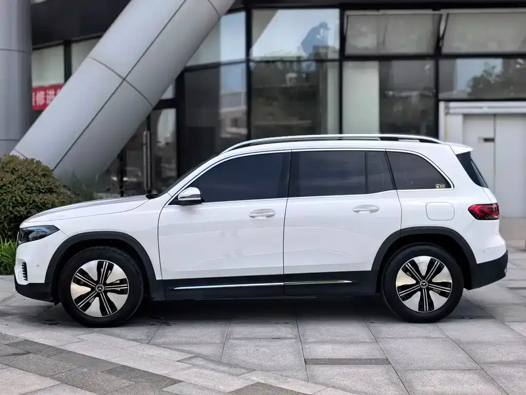 Mercedes-Benz EQB 2023 из CN, фото 8