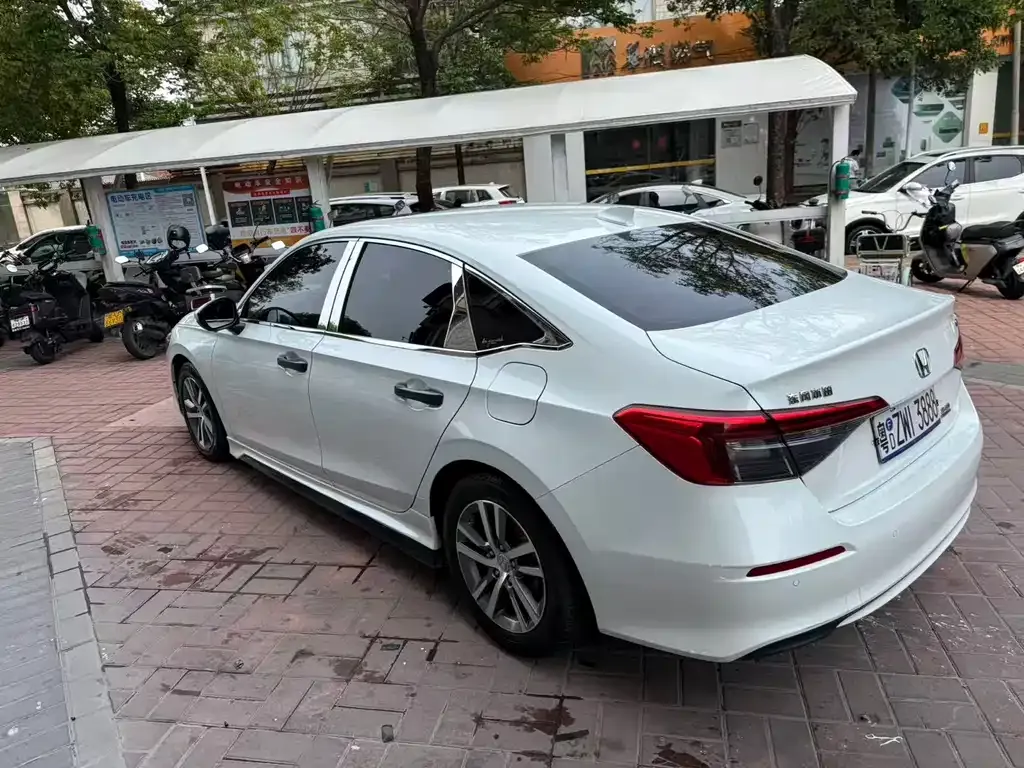 Honda Civic — фото 3