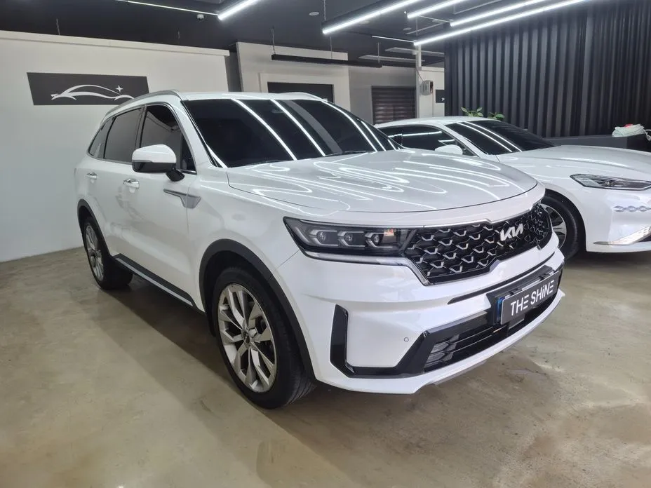 Kia Sorento — фото 6
