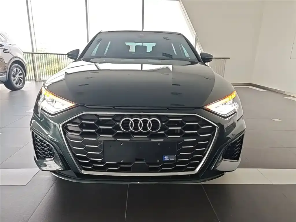 Audi A3 — фото 2