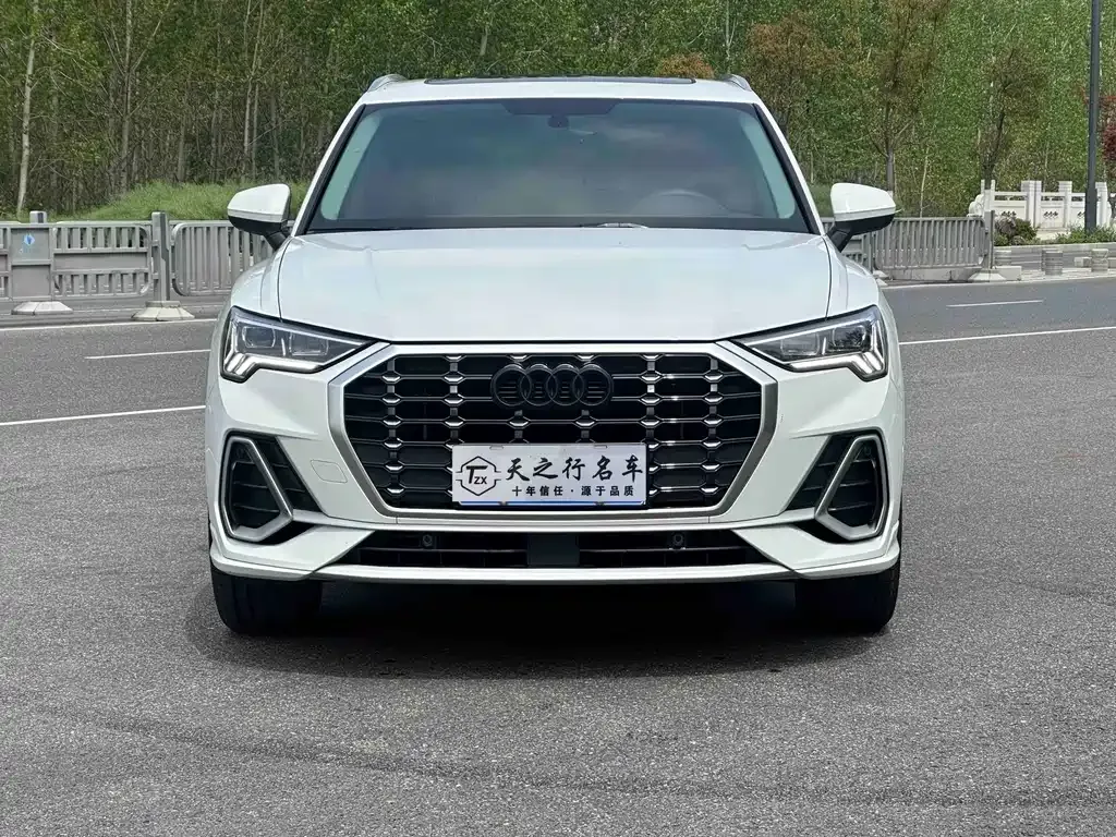 Audi Q3 2021 из CN, фото 8