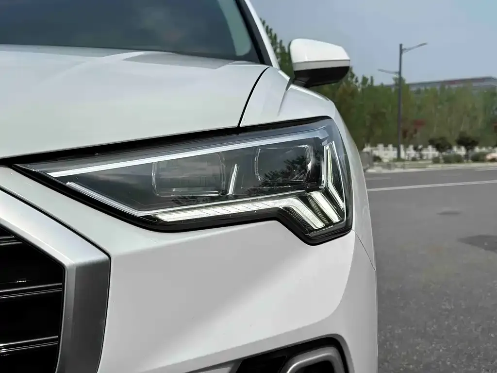 Audi Q3 2021 из CN, фото 2