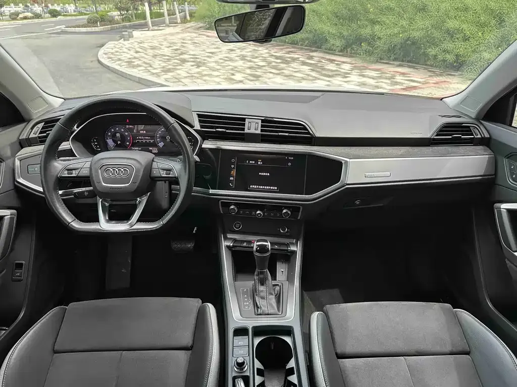 Audi Q3 2021 из CN, фото 6