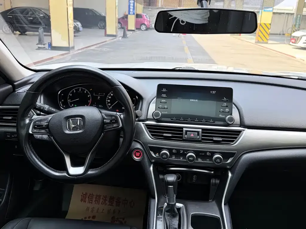 Honda Accord — фото 2