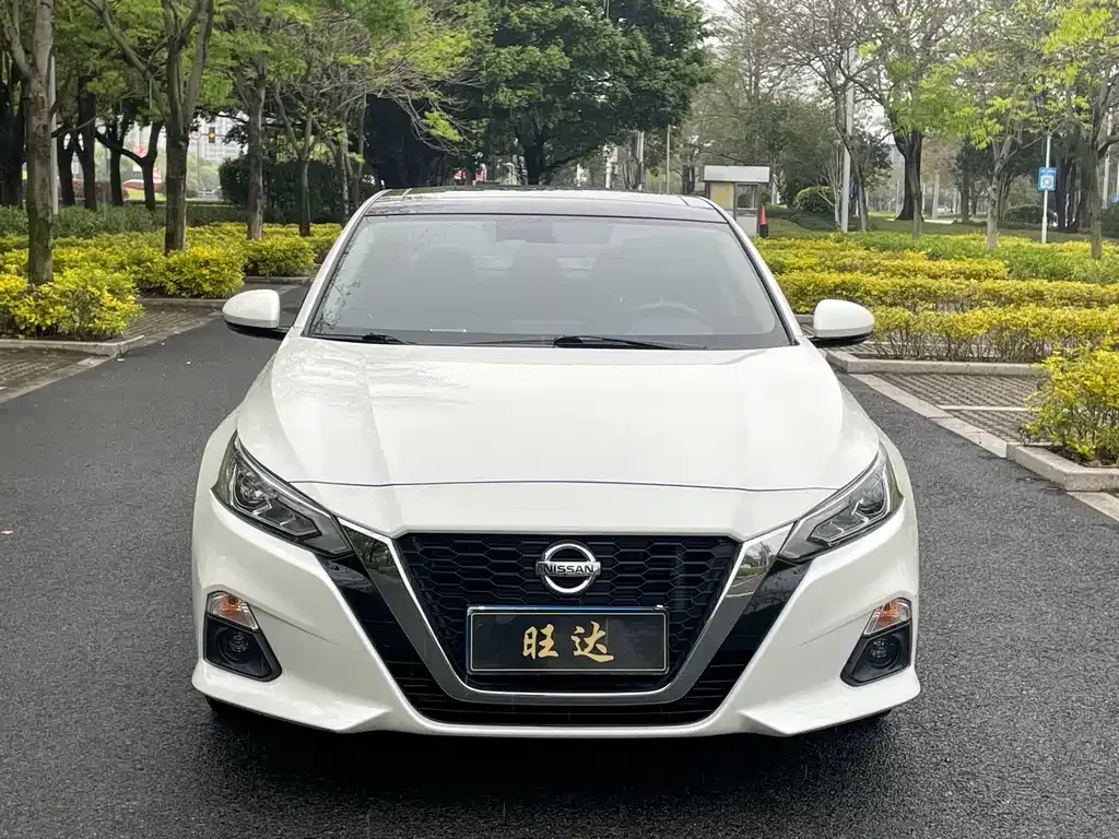 Nissan Teana — фото 3