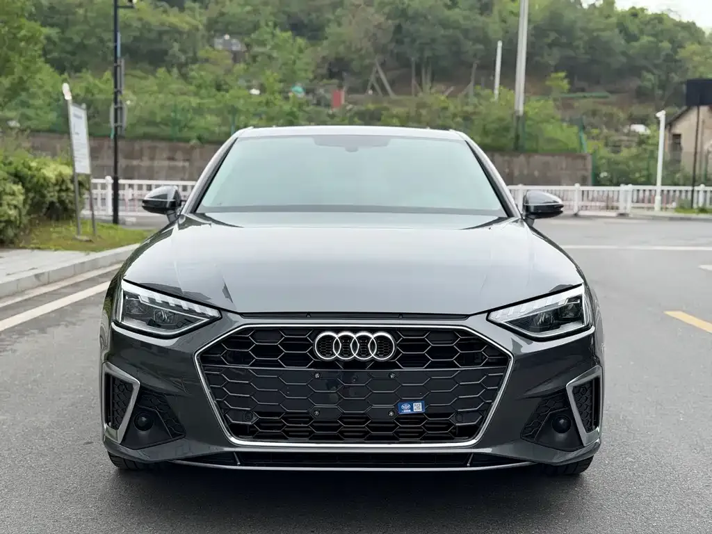Audi A4L — фото 7