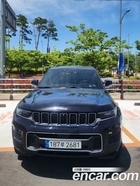 Jeep Cherokee — фото 1