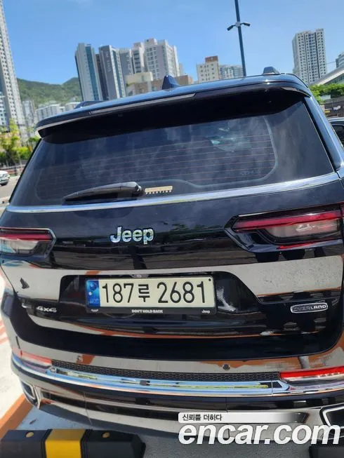 Jeep Cherokee — фото 8