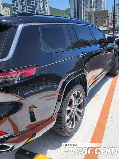 Jeep Cherokee — фото 9