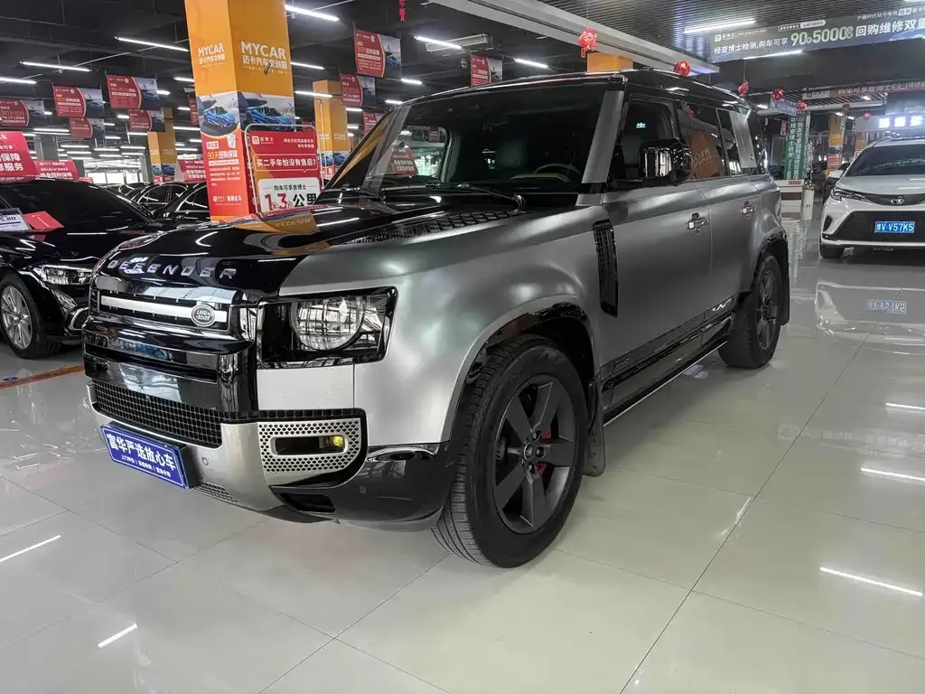 Land Rover Defender — фото 1