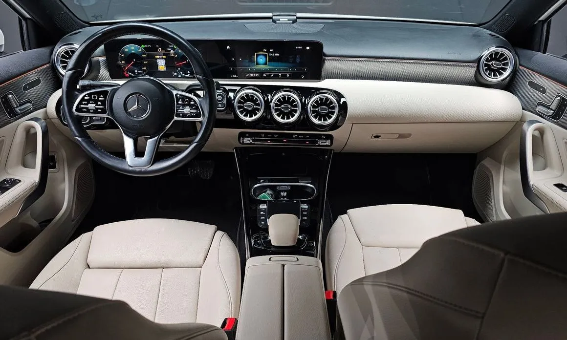 Mercedes-Benz A-Class 2023 из KR, фото 9