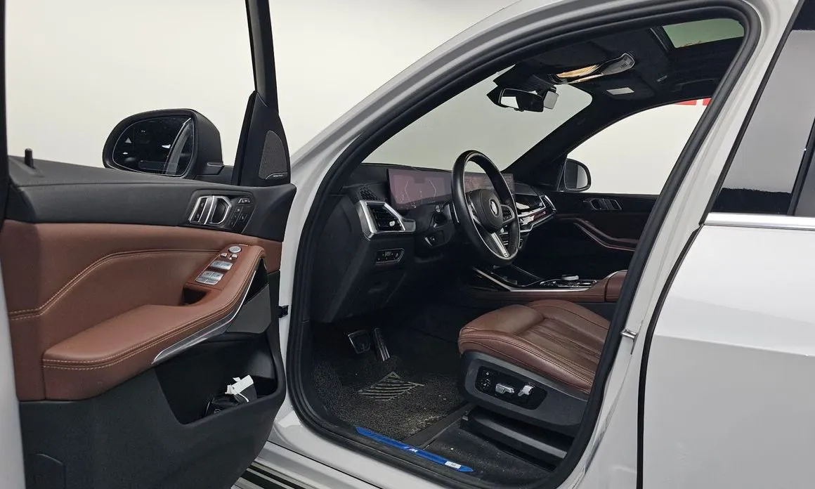 BMW X7 2023 из KR, фото 7