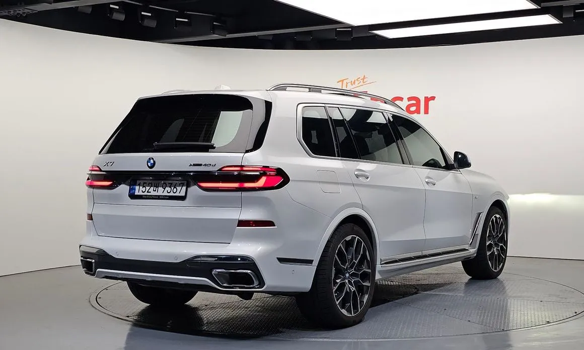 BMW X7 2023 из KR, фото 8