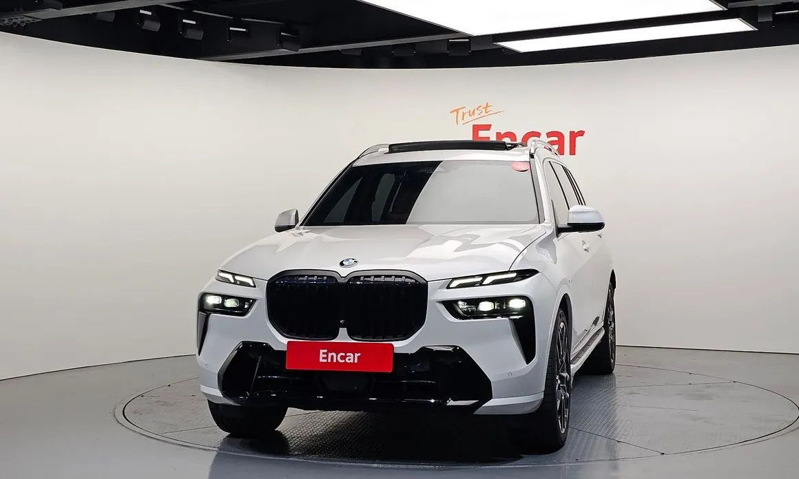 BMW X7 2023 из KR, фото 3
