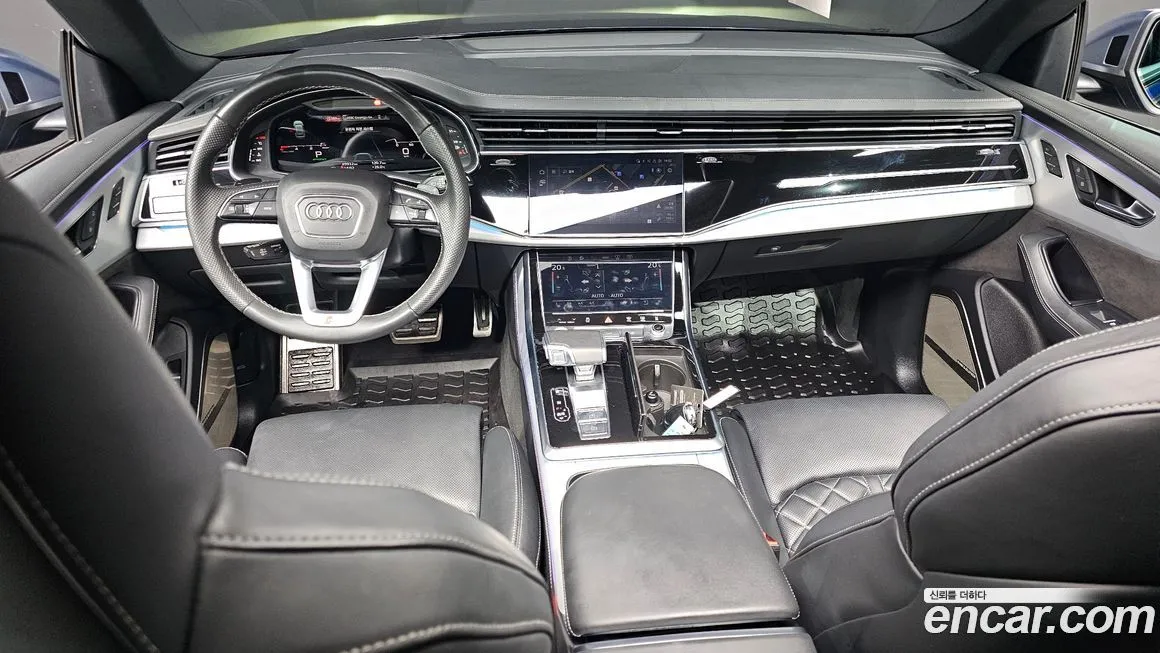 Audi Q8 2021 из KR, фото 8