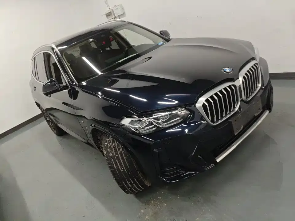 BMW X3 — фото 9