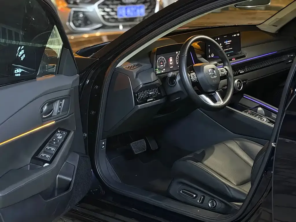 Honda Accord New Energy — фото 6