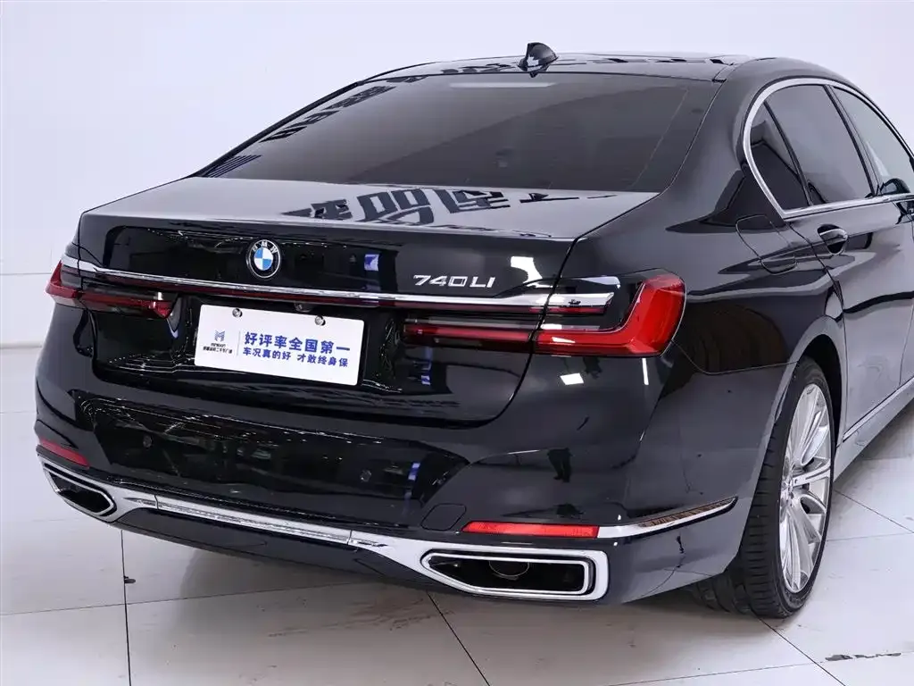 BMW 7 Series 2022 из CN, фото 3