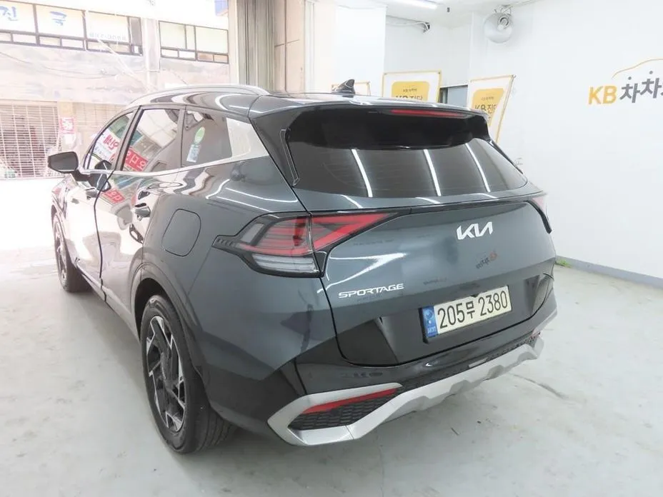 Kia Sportage — фото 9