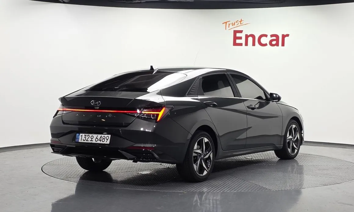 Hyundai AVANTE — фото 3