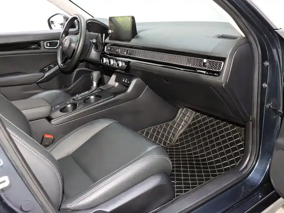 Honda Civic — фото 10
