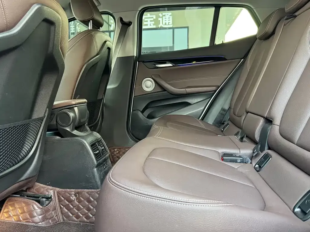 BMW X2 2023 из CN, фото 3