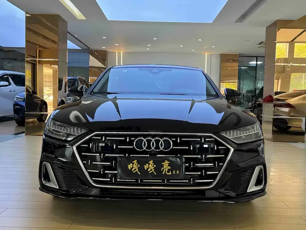 Audi A7L — фото 10