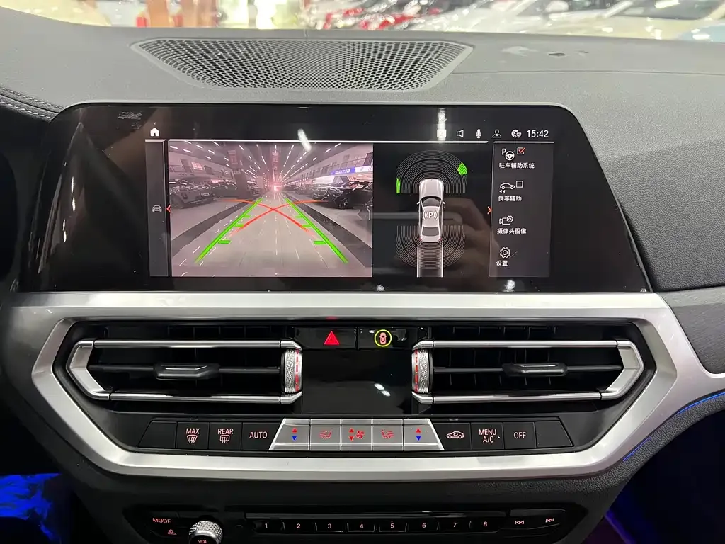 BMW 3 Series — фото 10