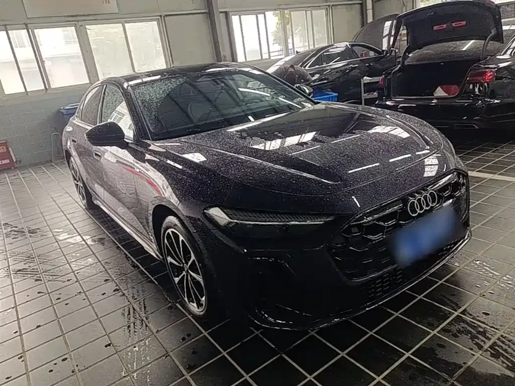 Audi A5L — фото 8
